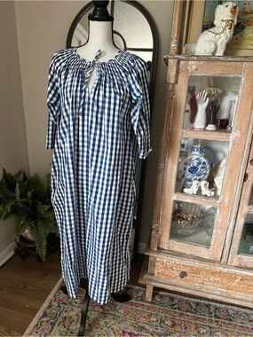 lake pajamas brunch dress | Dresses | Lake Wildflower Lavender Embroidered Sz S elegant brunch dresses